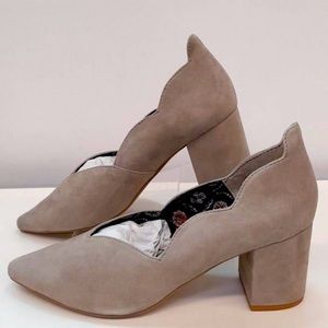Seychelles Nude Cascade Block Heels Size 8.5